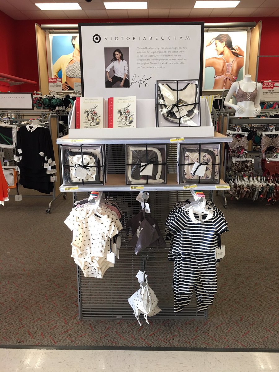 STYLEDBYVICTOR's tweet photo. Having a great time talking with our guests about this gorgeous collection #VBxTarget #TargetStyle @OswaldDebbie @Crawdaddy247 @k_richadson https://t.co/DleyCPtONR