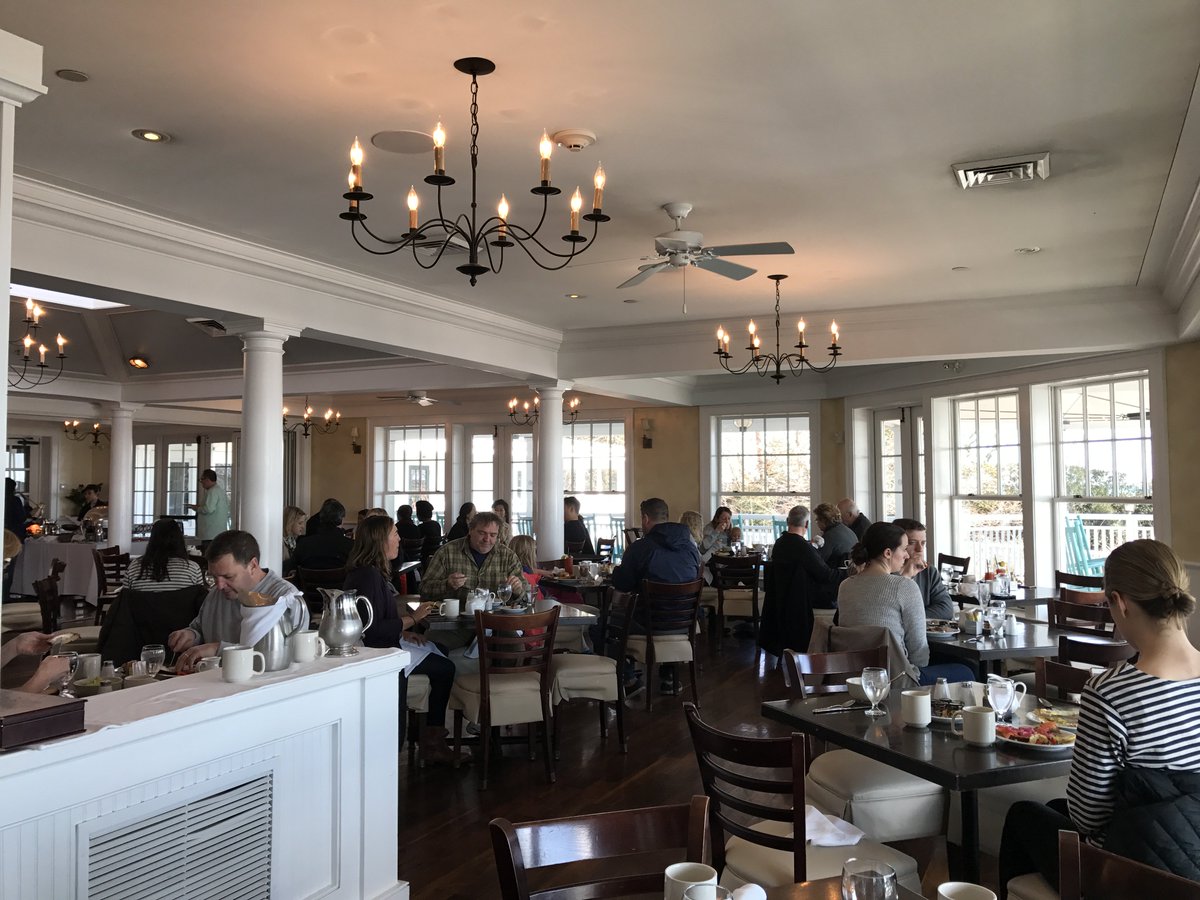 LighthouseHVH's tweet photo. Today is the last day to take advantage of our 2 for 1 brunch! Reservations are recommended, please call 508-627-3761. https://t.co/v0EOApIjZg
