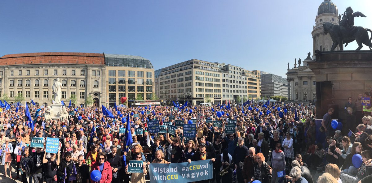 The Pulse of Europe stands with #CEU. March in Budapest begins at 17:00! <a href="/PulseofEurope/">@PulseofEurope</a> #pulseofeurope #istandwithCEU