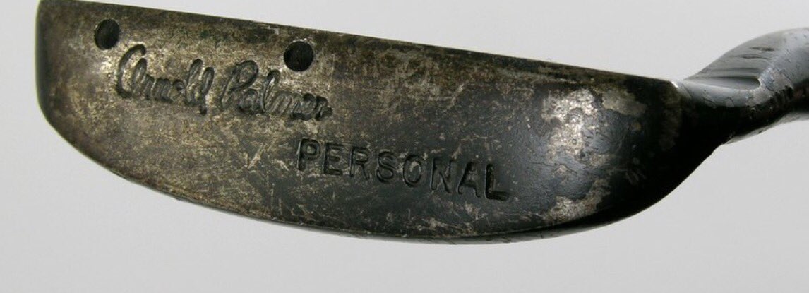 darrenrovell's tweet image. A putter used by Arnold Palmer for the 1964 Masters was sold this morning by @BidGreenJacket for $97,690 es.pn/2oSwmBs