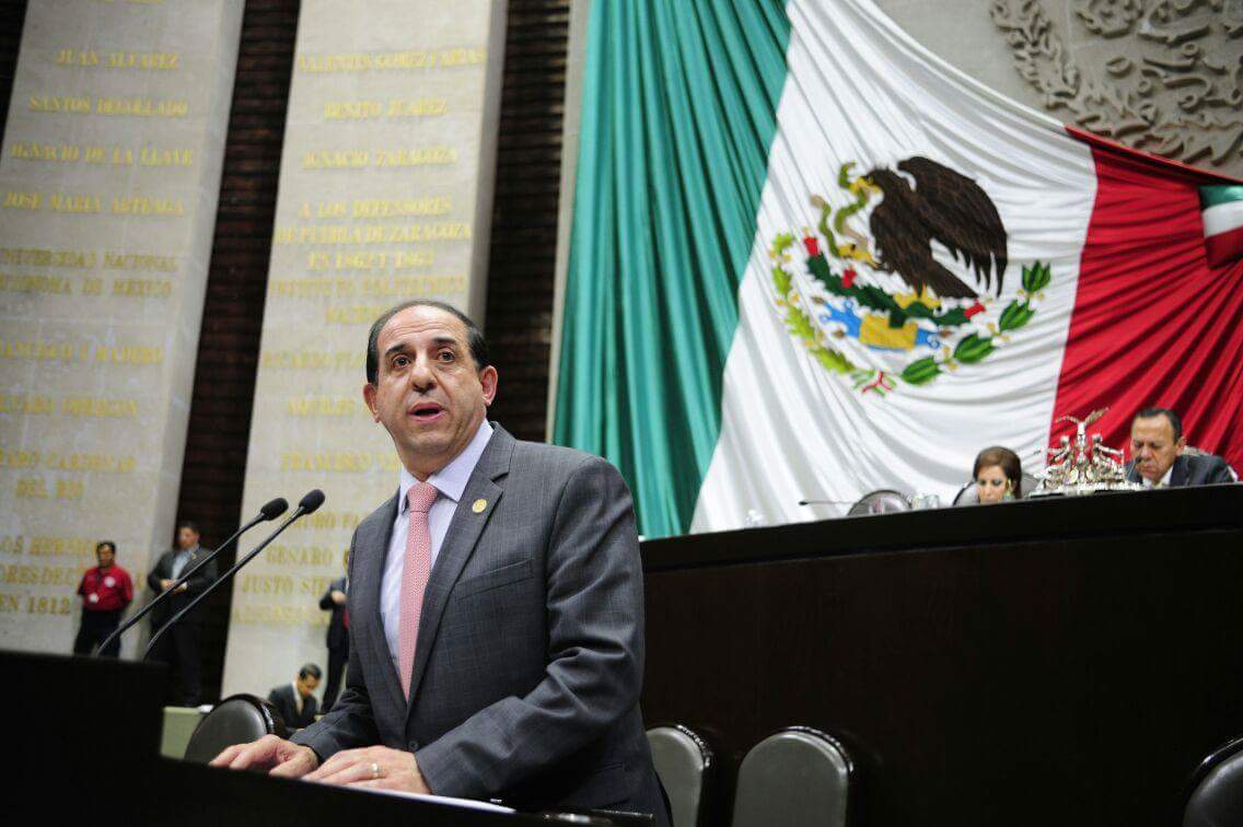 GuillermoSotelo's tweet image. Con aprecio felicito a mi amigo @alfredo_bejos con motivo de su cumpleaños.
¡Que sea un excelente día en compañía de tus seres queridos!