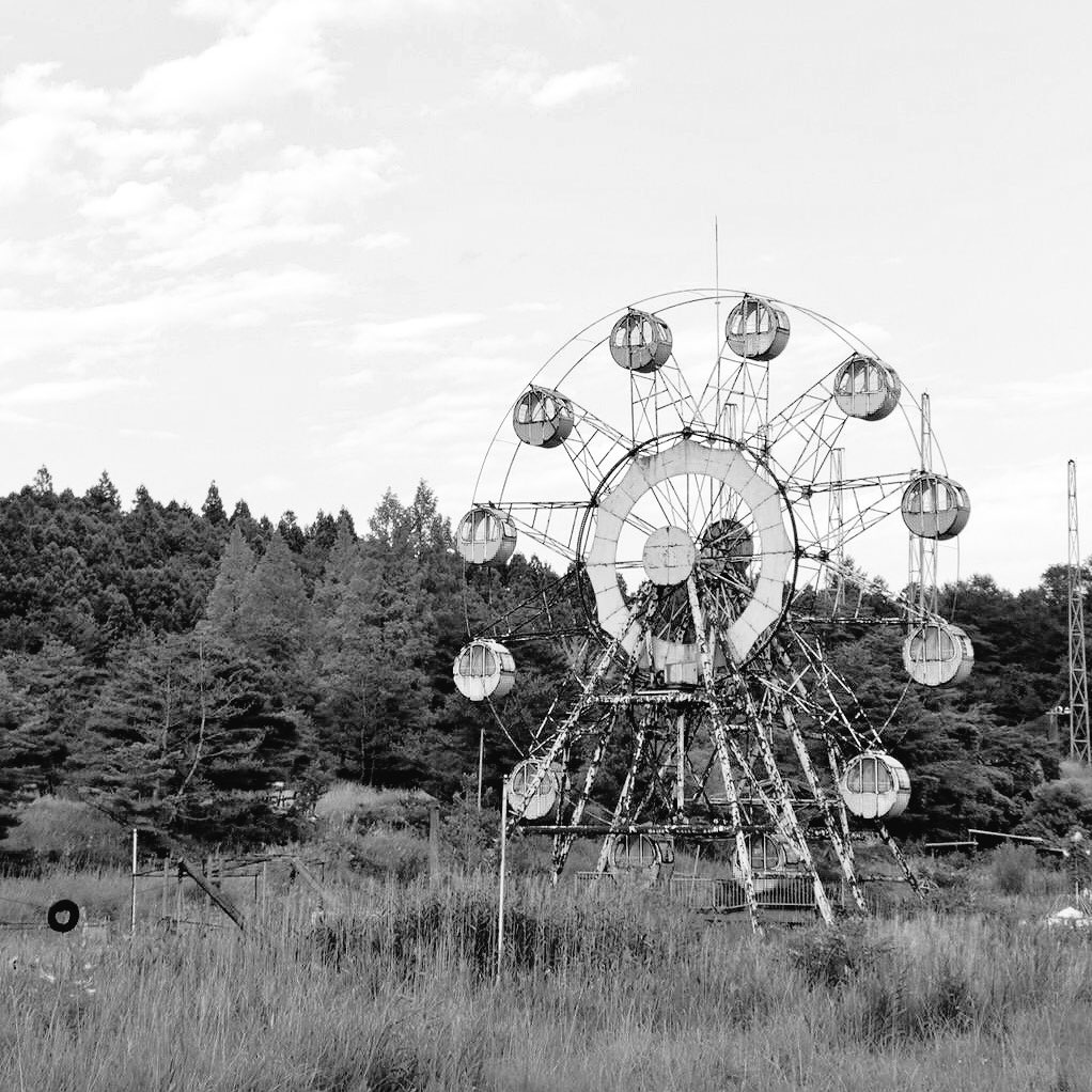 廃墟写真をモノクロにするとけものフレンズedっぽくなる 廃墟写真をモノクロにするとけものフレンズedっぽくなる