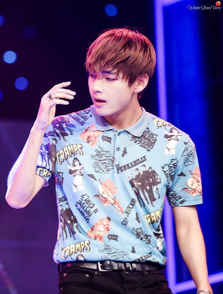 taehyungpic's tweet photo. https://t.co/Xx4ouOHuJg