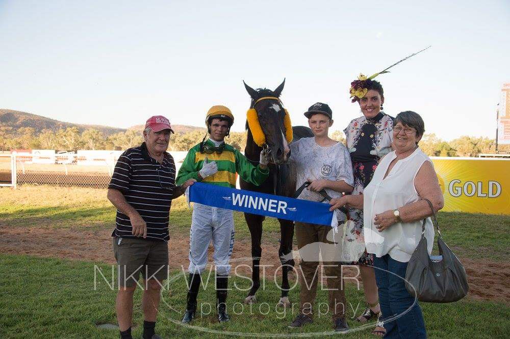 Letty Cook tweet media