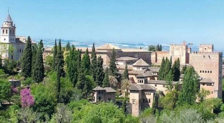 YayaAbrar's tweet photo. Andalucia... Someday... In Syaa Allah ... https://t.co/74H2PZ5qJE