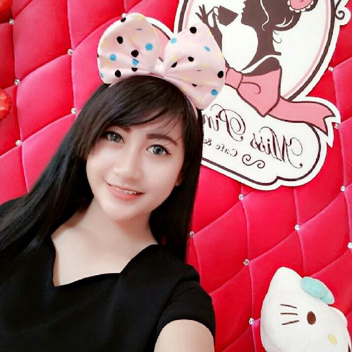OMG! Kamu harus melihat ini. #BIGOLIVE > mau pulang.  
web.live.bigo.sg/2190552124_139…
