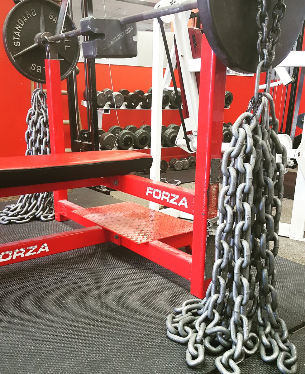 coachalvie's tweet photo. 100lbs in chains per side using BenchBlokz 3 board. #benchonlyguy #TeamAnderson #tampabarbell Gotta get that bench up!!! https://t.co/Sg0TZMyRc8