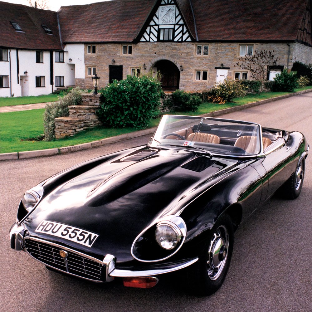 bikthato's tweet photo. Produced between 1961 and 1975 the #Jaguar #ETYPE https://t.co/xTHcjFKk3s
