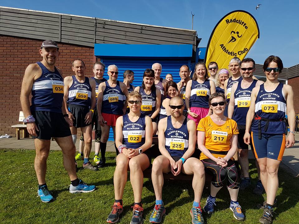 Team <a href="/SaddleworthRnrs/">Saddleworth Runners</a> out in force at RadcliffeTrail 10K today! #trailrunning