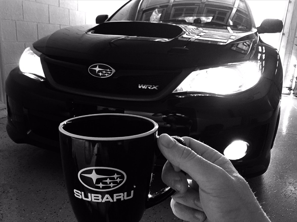 curt_vogelsang's tweet photo. Sunday morning brew with a view! #Subaru #WRX #coffee #CarsandCoffee https://t.co/T7KV45b58t