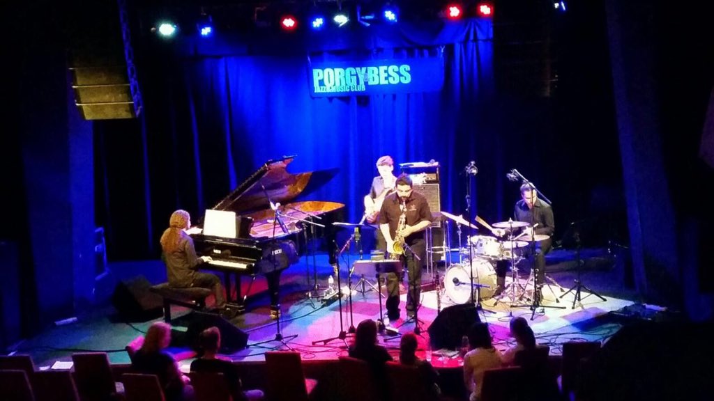 TangoJazzQ's tweet photo. Hoy!! 18!! @bebopclub ciclo de tardes de domingo @gabrielnik14 @JazzBlue1007 @JazzBSAS @lagosradio @gillespiok @SoyBobbyFlores @itsjazzmusic https://t.co/xxhxTsC9rH
