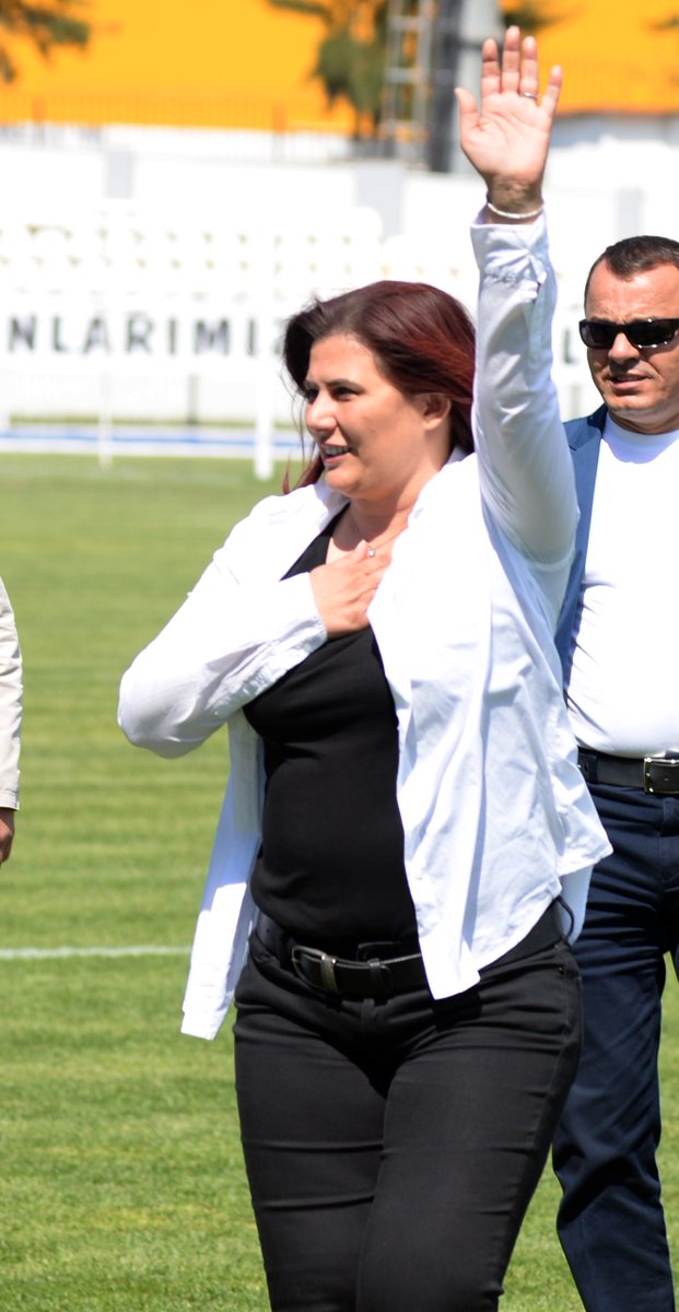 Özlem Çerçioğlu