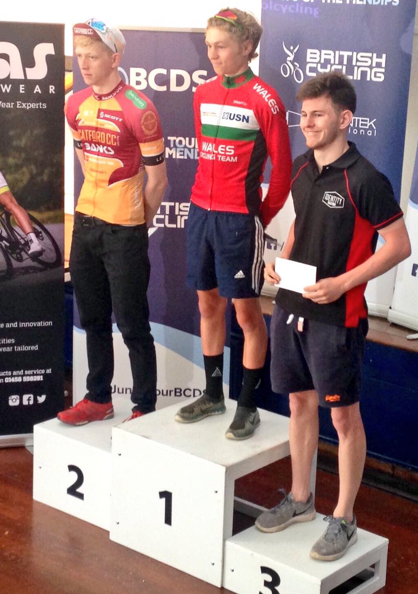 BeicioCymru's tweet photo. Wales Junior Programme riders win at the #JuniorMendips
๐ด๐ผ @MingayOscar Overall GC โ
๐ด๐ผ @sam_tillett1 Sprint โ
#JuniorRoadSeries ๐ https://t.co/3Irdy6GhA9