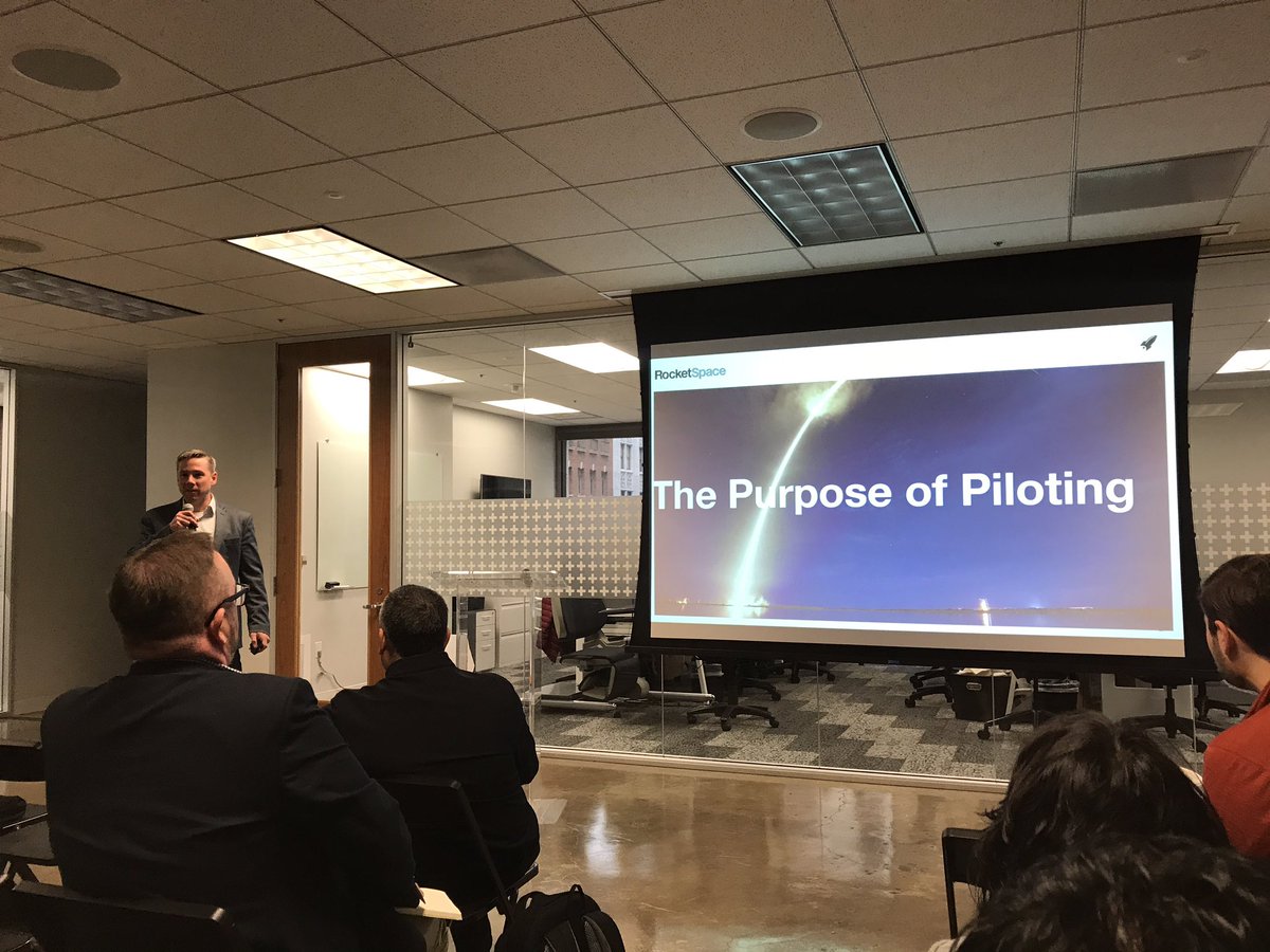 juiceinnov8's tweet photo. Day 2 @ Terra Accelerator https://t.co/F7LrW5Wa9s