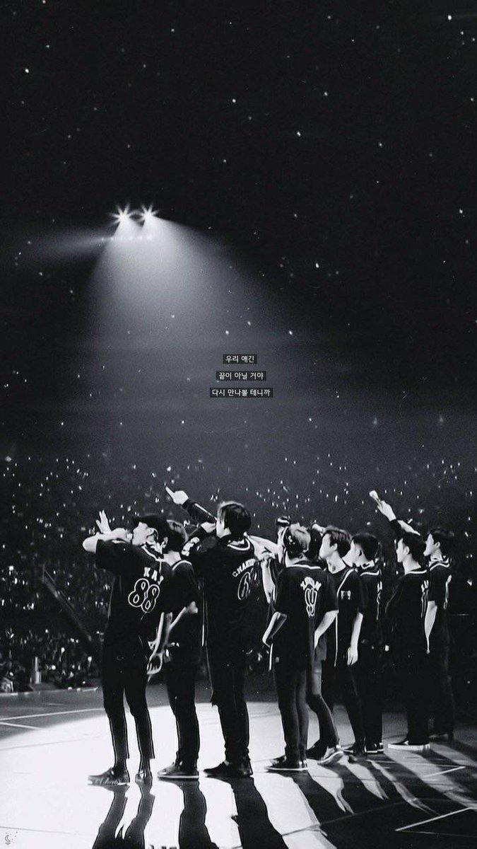 HRagdoll's tweet photo. WE ARE ONE! EXO, 사랑하자!
#엑소5래도록 #5YearswithEXO #엑소5주년  #엑소 #EXO #exol #EXO5thAnniversary https://t.co/AZ7N6VSO2K