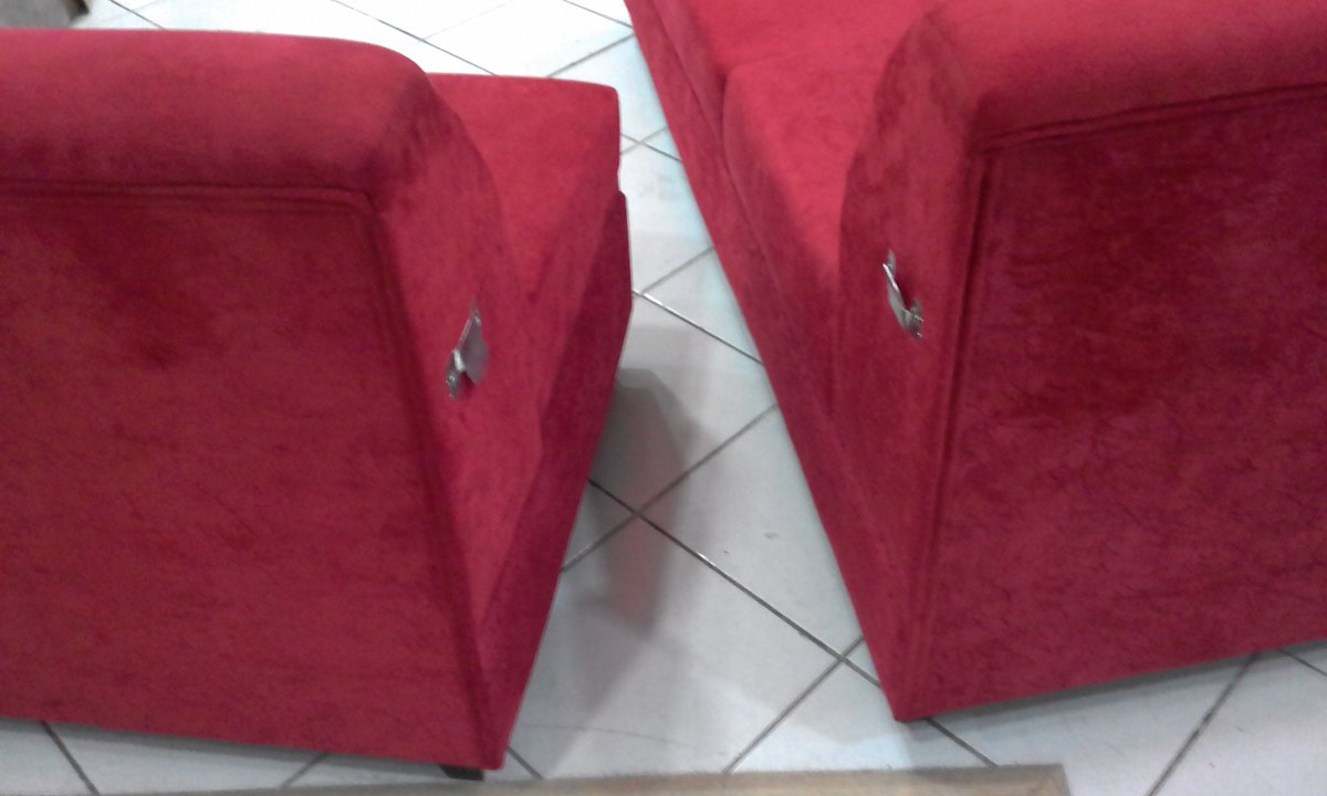 DecoraRainha's tweet image. Promoção na @DecoraRainha Sofá de canto 3 e 2 lugares #Móveis 
Por R$999,00 à vista! Waths 11 989436840 Gabriel. #Sofadecanto.😀