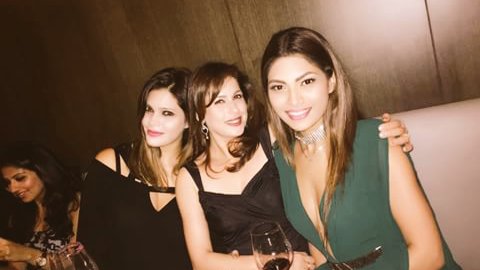 WeLoveLop's tweet photo. Your Gorgeousness is killing me 
@iLopamudraRaut https://t.co/AABSmde6rL