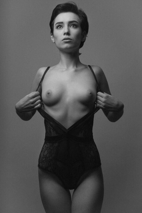Bodysuits111's tweet photo. Artistic #bodysuits 💋 https://t.co/ATGoB2ydkM