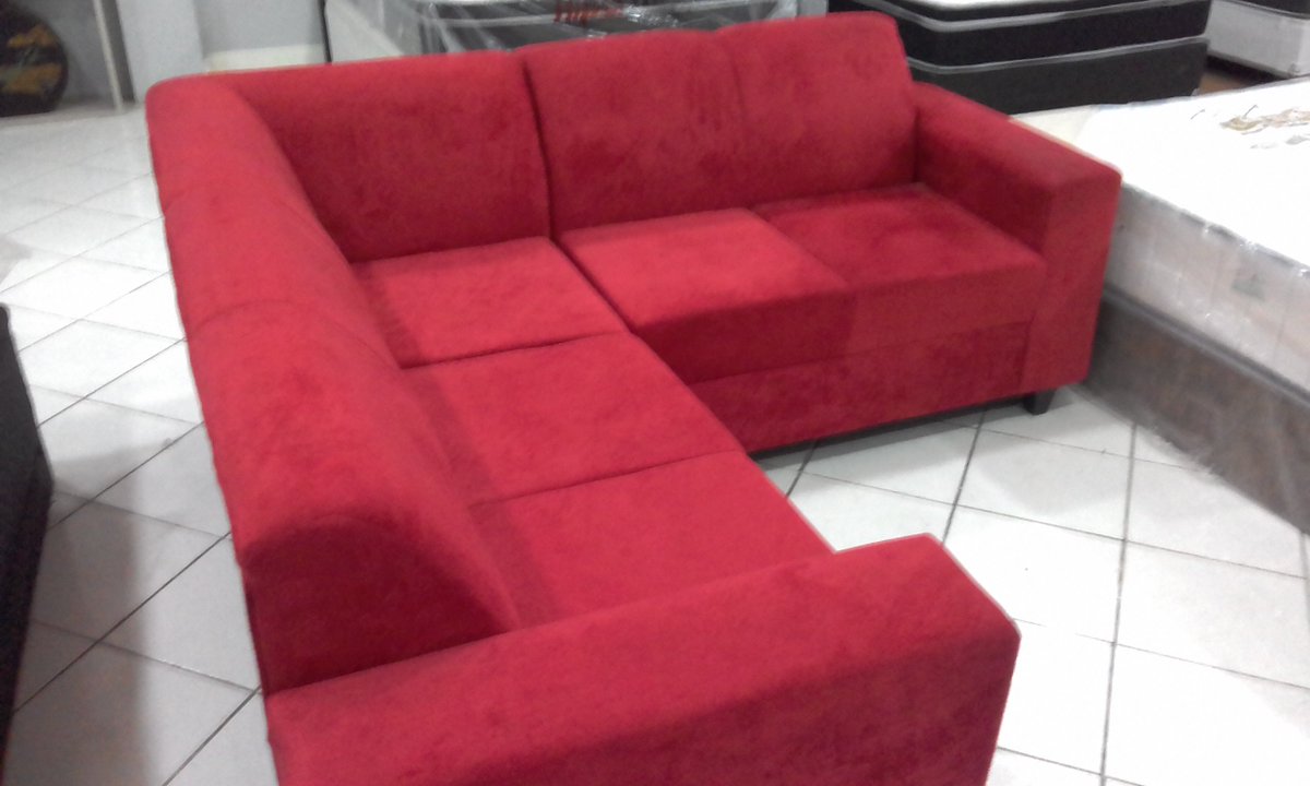 DecoraRainha's tweet image. Promoção na @DecoraRainha Sofá de canto 3 e 2 lugares #Móveis 
Por R$999,00 à vista! Waths 11 989436840 Gabriel. #Sofadecanto.😀
