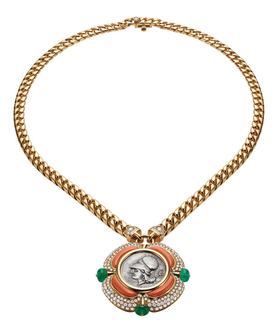SmithaSn's tweet photo. #RedCarpet worthy #statement #jewels #MagnificentInspirations #necklace @Bulgariofficial https://t.co/TUQouqsJ90 @AzyaaMode https://t.co/oOTM1OvBm5