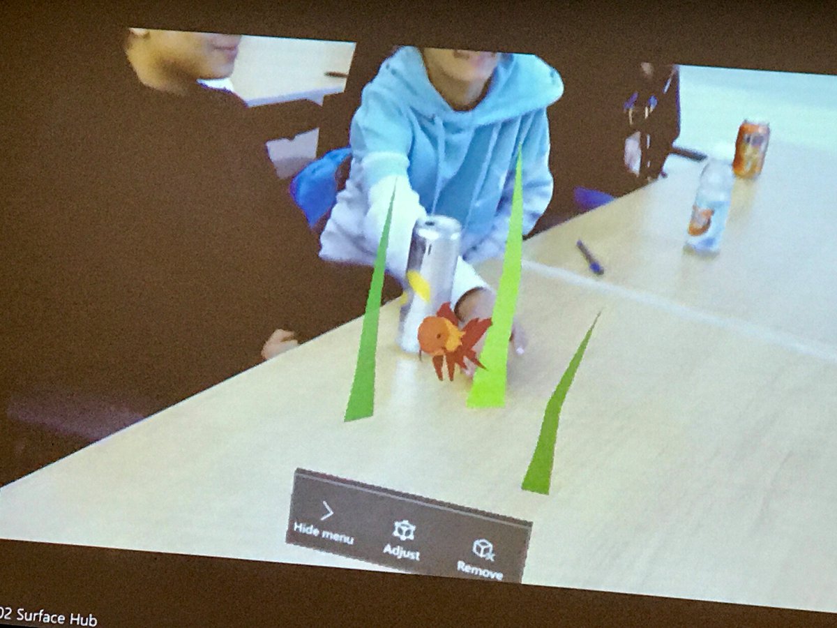 TMS_GWC's tweet photo. Intelligent applications, newer output techniques, mixed reality,hololens.. Absolutely awesome..@ @Microsoft @TrailsideMiddle #GirlsWhoCode https://t.co/0nIYaajjuq