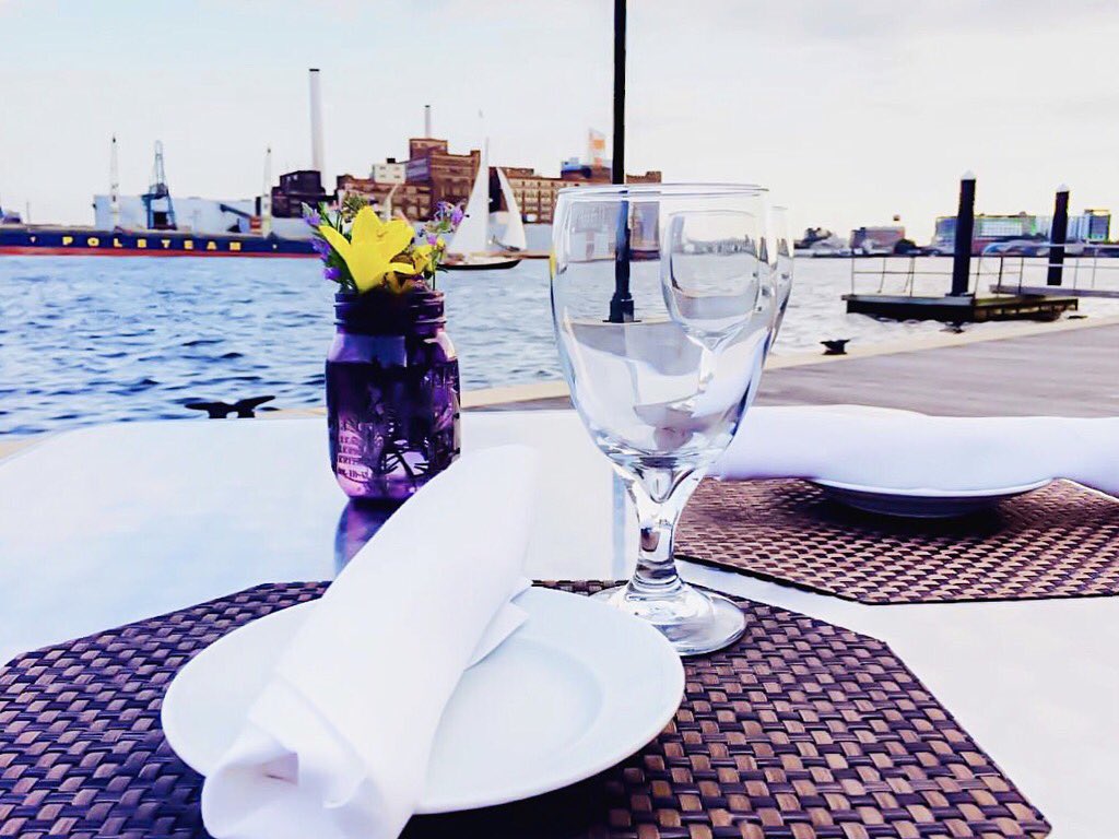 Easter is just right around the corner! Have you made plans yet? 
Make your reservation with us today!
#waterfrontkitchen #baltimore
