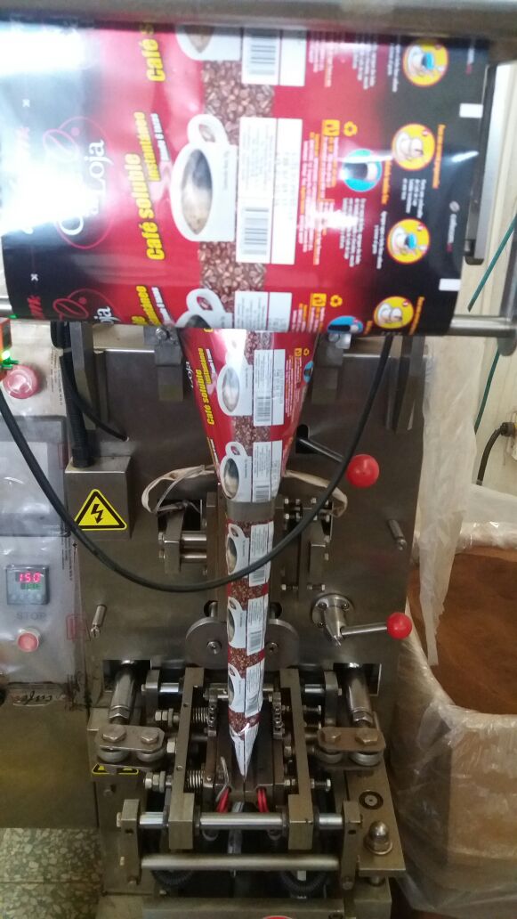 Marca_Ecuador's tweet photo. Visitamos a nuestro licenciatario #MarcaPaís #Cafecom. Con 35 años de experiencia, exportan a Chile, Holanda, Japón y Corea del Sur. https://t.co/n32kWkM9pc