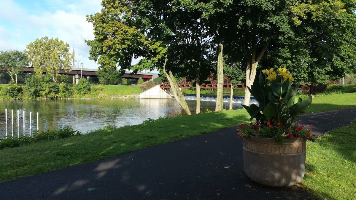 RomeMainStreet's tweet photo. Looking for antique, food, &amp; artist vendors for ARTS on the Erie/Erie Canal Bicentennial Celebration July 22&amp;23! https://t.co/dLvFFYyvdo https://t.co/BRFBxa2N2G