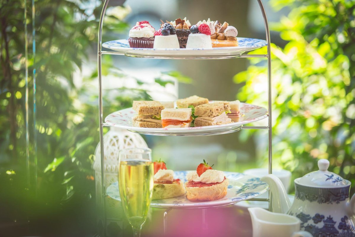 themalonehotel's tweet photo. Seasonal Afternoon Tea - Served on our sumptuous terrace or in the lobby. #afternoontea #malonelodgehotel #northernireland #belfastlive https://t.co/TCC2z7p6a5