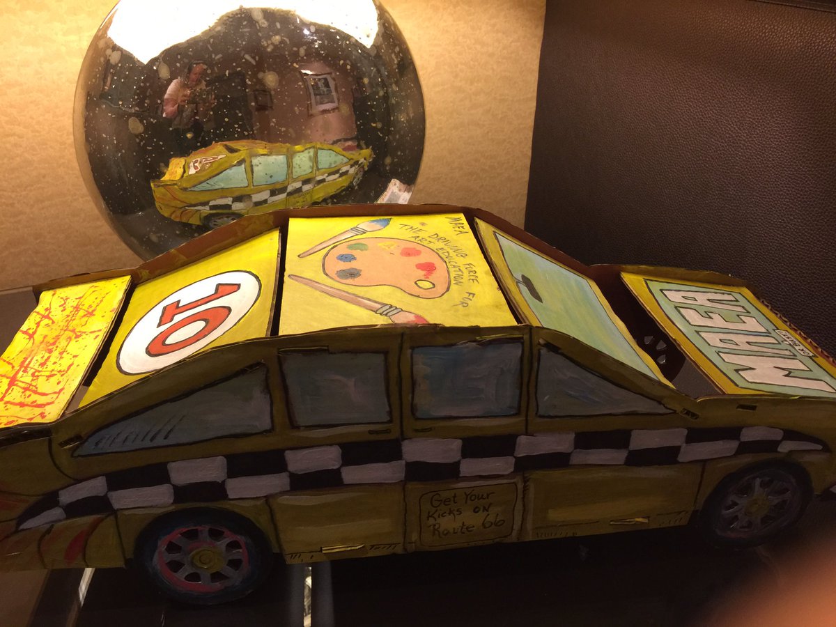 KimPowell_MAEA's tweet photo. @MAEAarteducator @MRidlen What drives you? Share your passion for art education with us. #maeahs #moarted #maeaspgfld https://t.co/YvSeQYKKwe