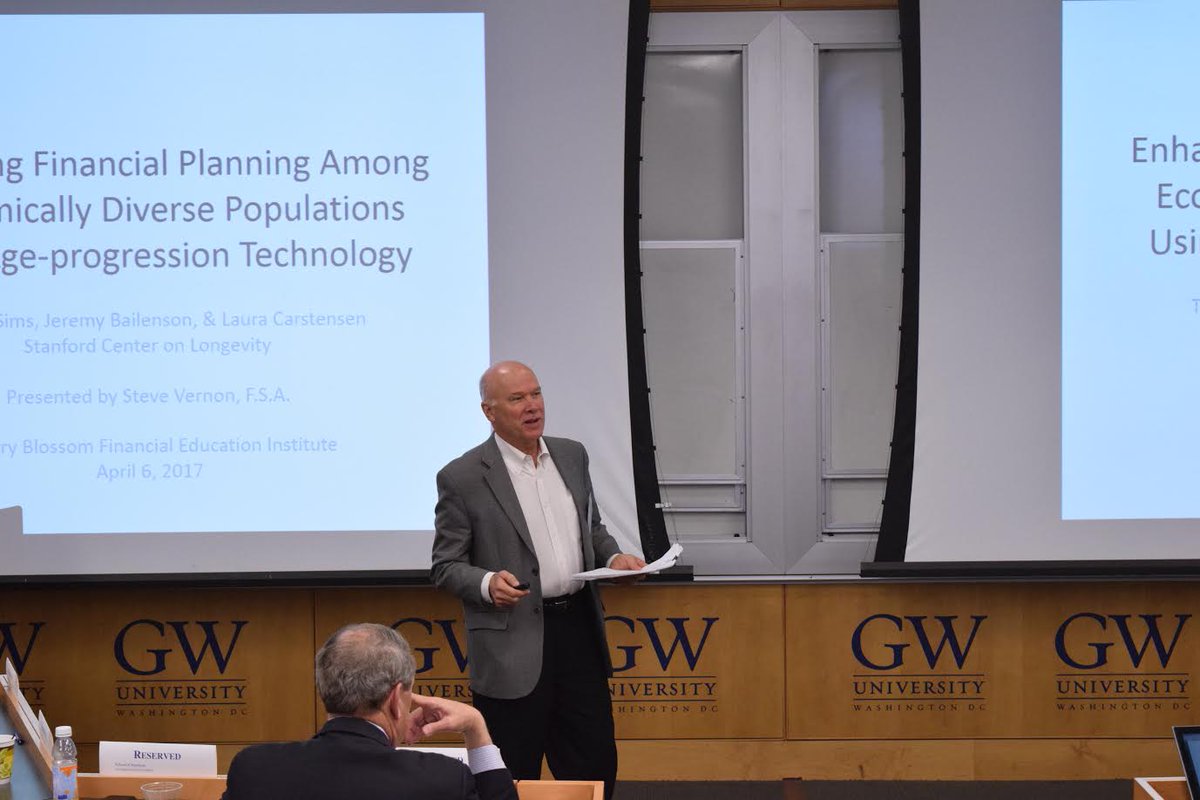 Dr_AnnaLusardi's tweet photo. Tech can motivate young people to start planning for retirement according to research by Tamara Sims, presented by Steve Vernon #CBFinEd2017 https://t.co/2SDTQJg1wN