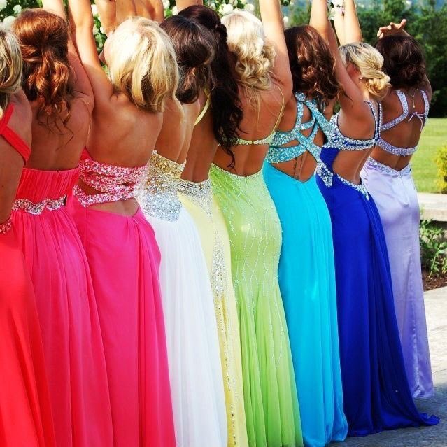 fringecosalon's tweet photo. Cedar High School! Prom is tomorrow and Mandy is running a  spray tan special... $20 tans! Call or text her 435-559-3069 #fringecosalon https://t.co/i91js8qfgC