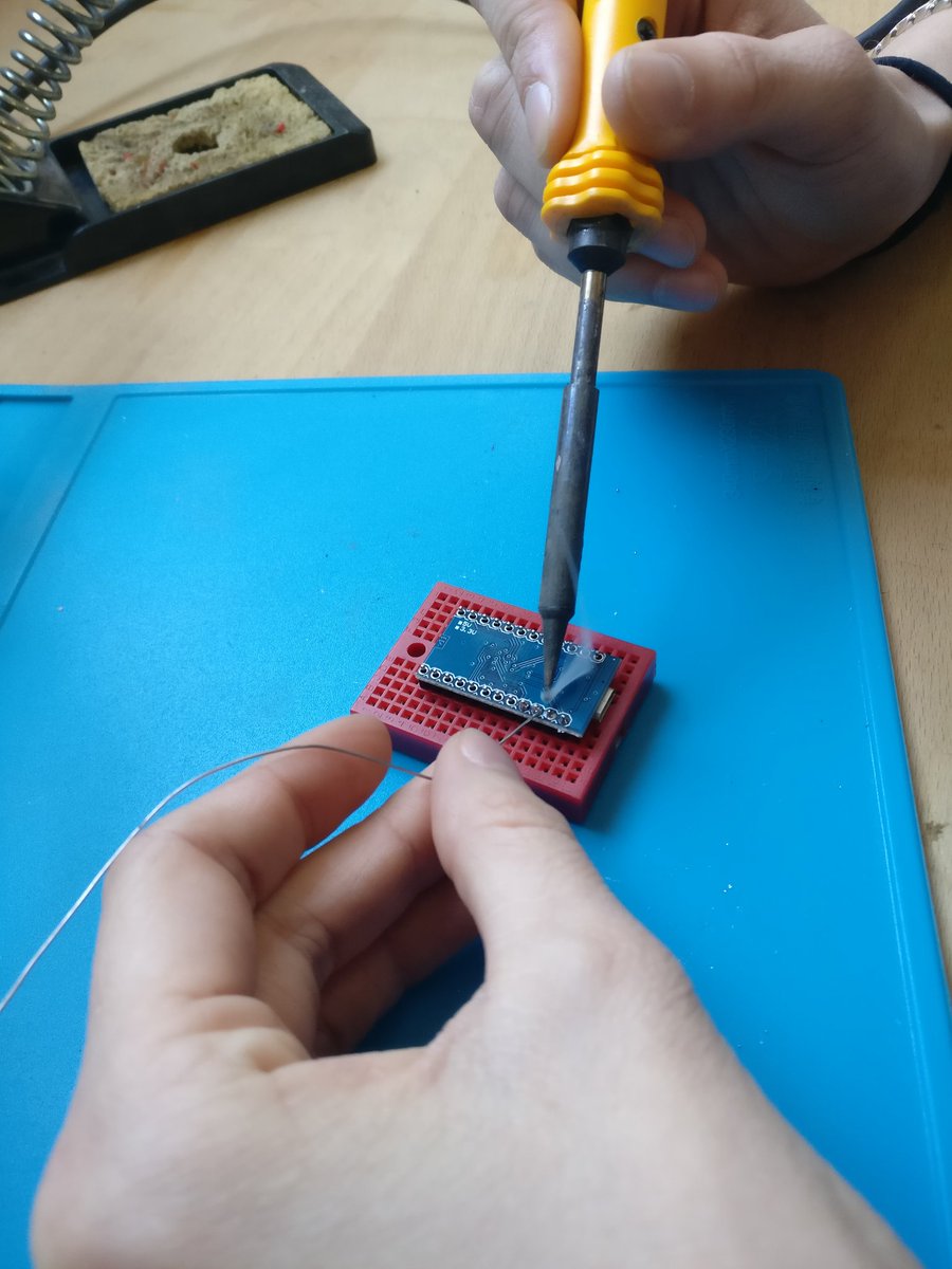 BrailleClock's tweet photo. Aurel the handywoman soldering the micro Arduino! https://t.co/wtrwUTvZ6j