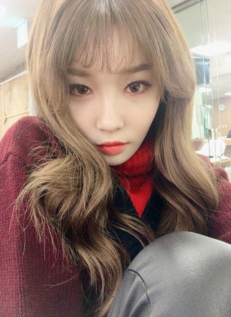 traurigfroh's tweet photo. when the time comes, baby don't run
just kiss me slowly https://t.co/57qHZgmdCf