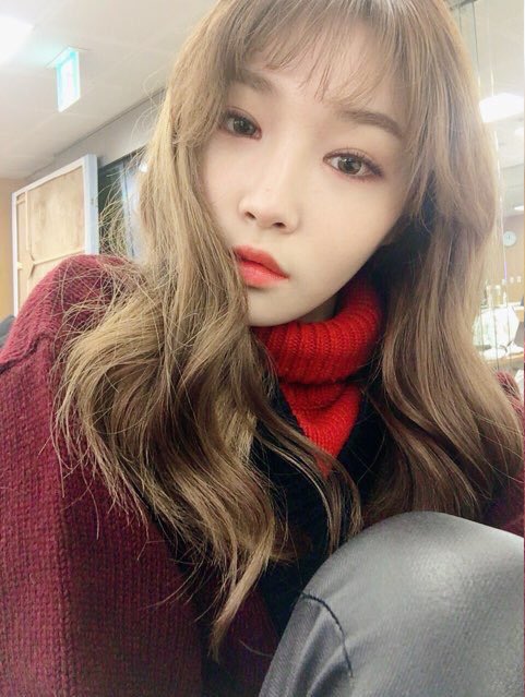 traurigfroh's tweet photo. when the time comes, baby don't run
just kiss me slowly https://t.co/57qHZgmdCf