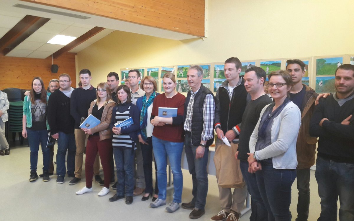 RM_Waszak's tweet photo. Fin de CA EPLEFPA à  l honneur champions de France Ovinpiades au SIA et olympiades des métiers #LPA Montmorillon #CS ovins #NvelleAquitaine https://t.co/jYCJj9vrmU