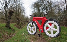 GreenSerendip's tweet photo. A cheap bicycle made from recyclable plastic: there must be a huge market in The Netherlands:)) https://t.co/JGj6S1lCiM https://t.co/lzdmjP4DOf