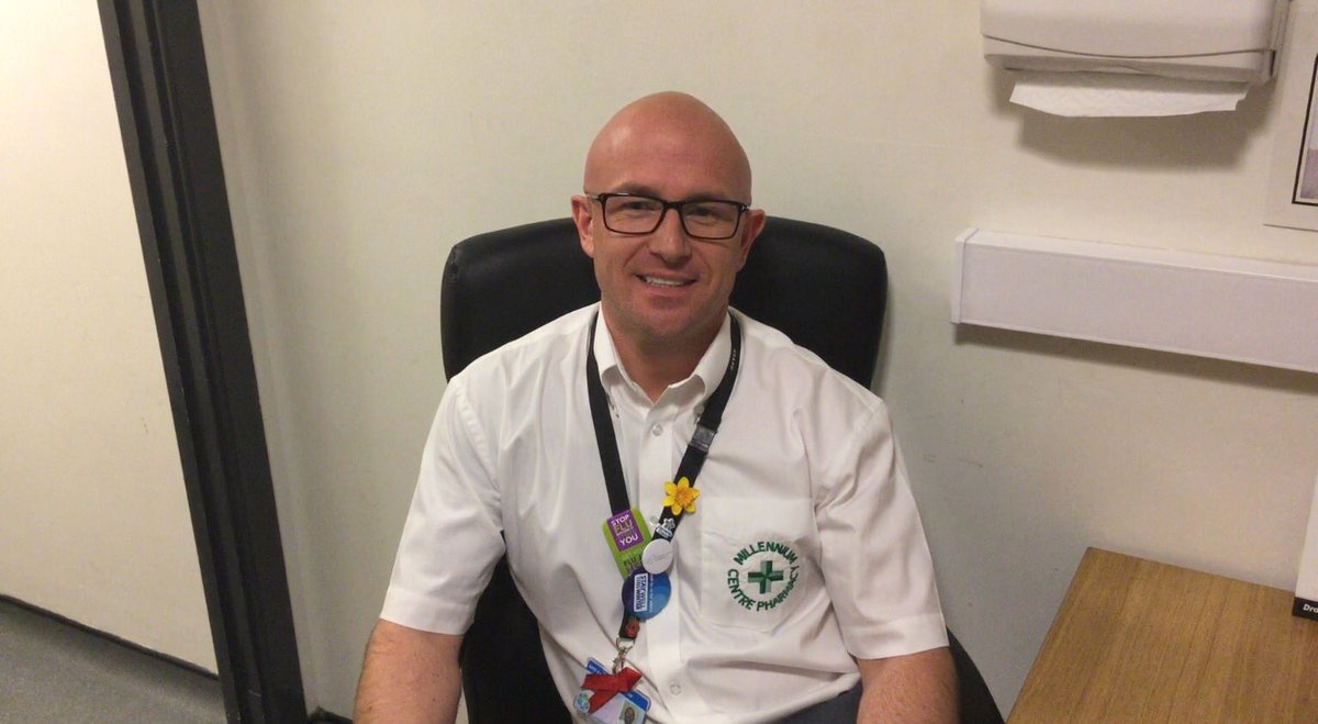 StHelensCares's tweet photo. "Community pharmacists can signpost to other services" #LetDoItTogether https://t.co/RmVTXiYYhI