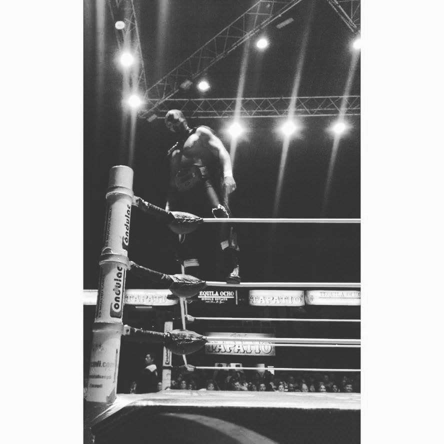 StarBlackCMLL's tweet photo. #SinMiedoPorElCielo https://t.co/yDiRvtJ2fs