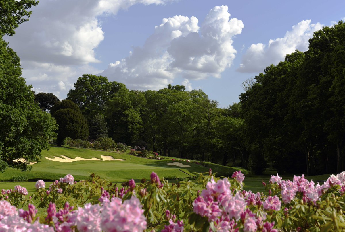 windsorobserver's tweet image. sloughobserver.co.uk/news/15211201.…

Unique chance to visit Stoke Park Golf Course where Goldfinger played James Bond.
But you must let them know first