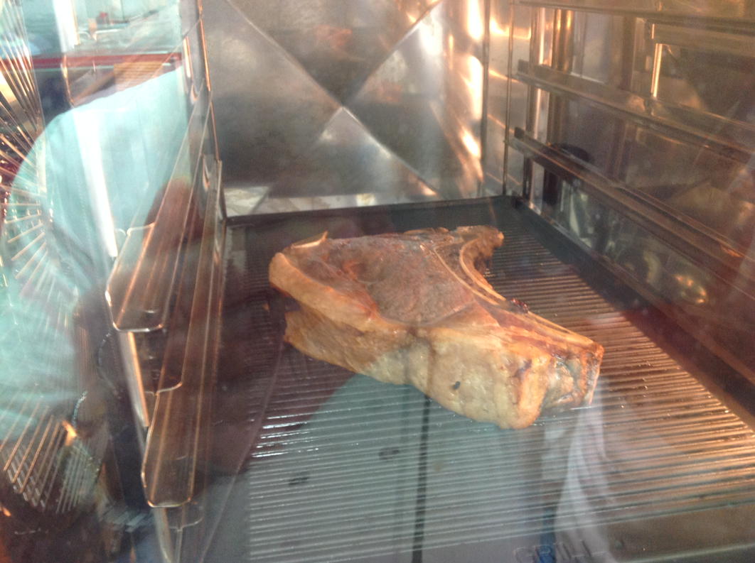 carrilleros's tweet photo. Chuleton añojo https://t.co/4dAZlIuQ22