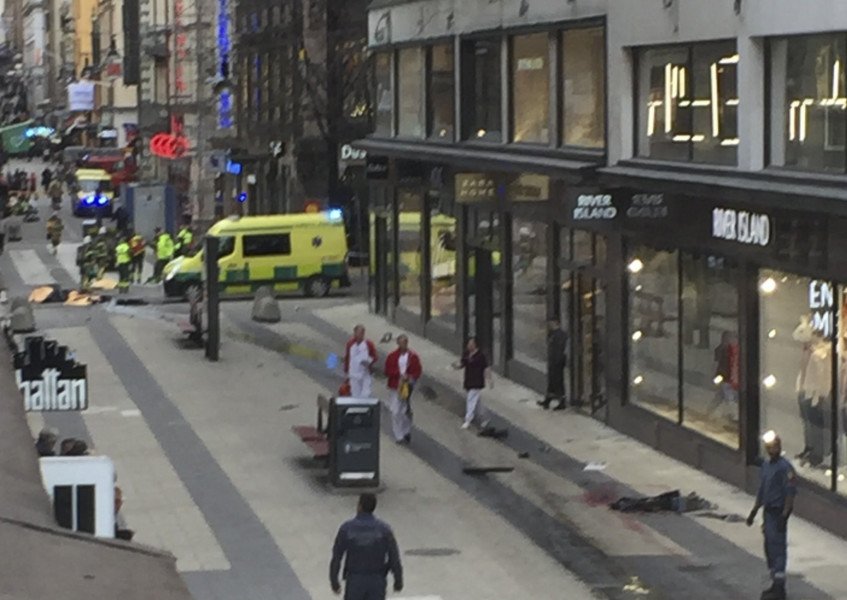 [Image: C80IzXTXoAAPsal.jpg]