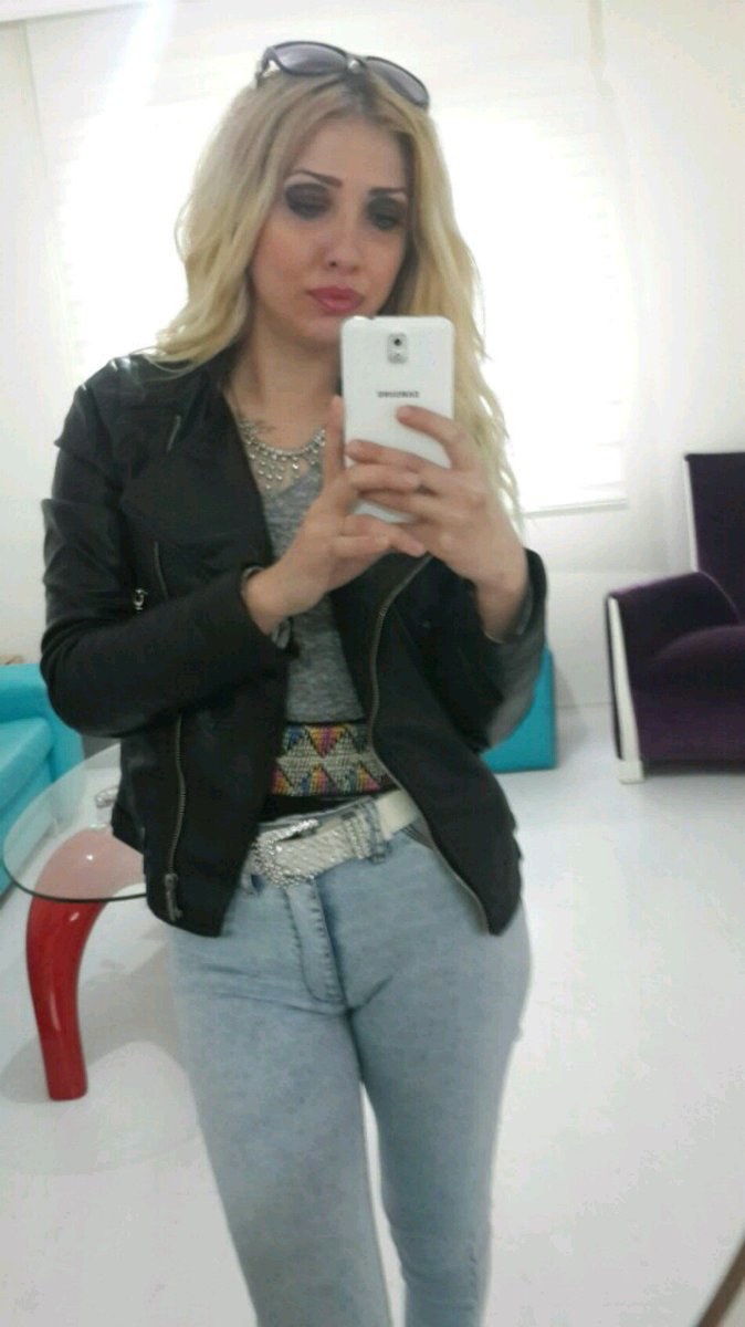 Tünaydinn 😀 (@ Özel Dental City Çok Amaçlı Diş Protez Laboratuvarı in Nilüfer, Bursa) swarmapp.com/c/8U7Pa4lCWbw