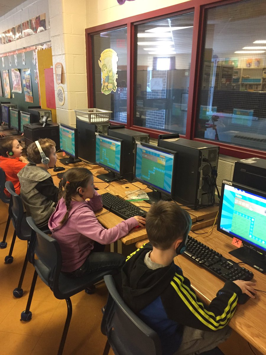 mrsjhayward's tweet image. Learning to code and loving it!! #futureprogrammers @BCECathyKiss1 @BCELRC