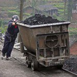 RenewableSearch's tweet photo. US Coal Companies Think Trump Plan To Pull Out Of Paris Accord Is A Dumb Idea https://t.co/ex08gFyIZu #renewable #solar #wind #PV https://t.co/lUw5qBp62s