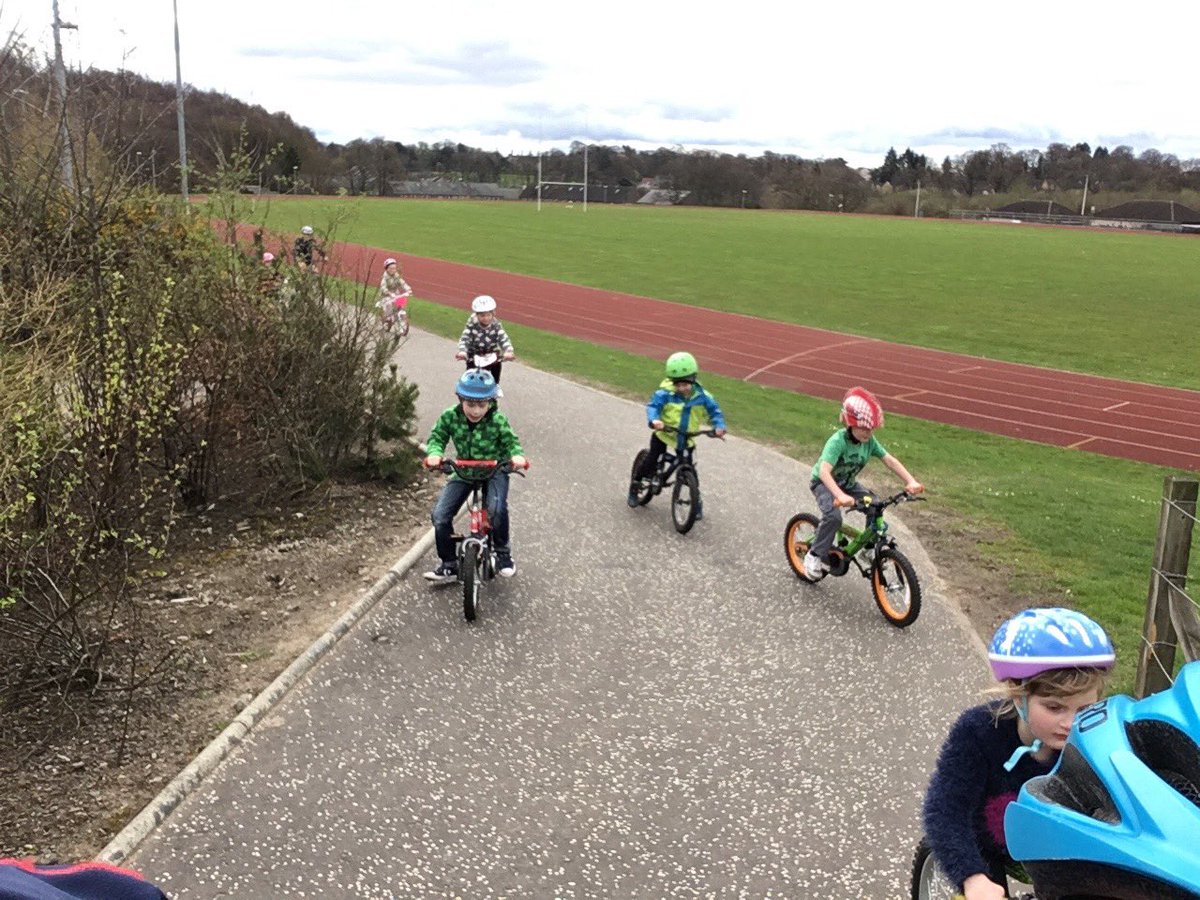 ActiveClacks's tweet photo. Bikeability Start did a cycle ride around @LornshillCSH today🚲  On Monday some of us couldn't ride a bike now there is no stopping us 🚴 https://t.co/p7ImEgPDfZ
