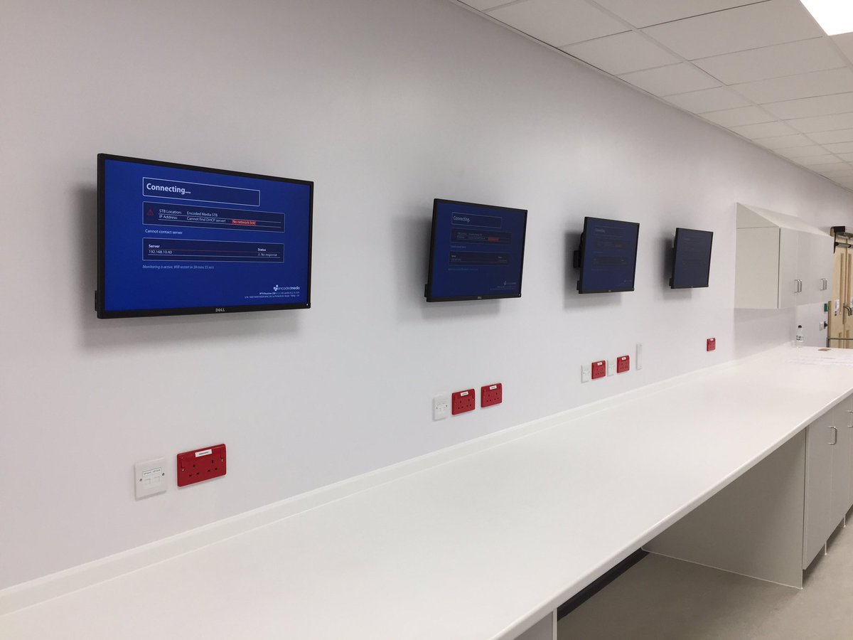 SA_newlandmedia's tweet photo. More patient tracking installed today, another nurses station and 4 screens mounted behind resus. @NewlandmediaLtd https://t.co/2dyO0DVlzm