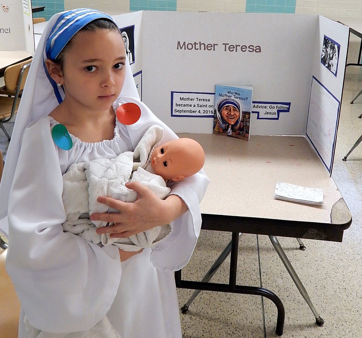 sthenryschool's tweet photo. 2nd Grade Wax Museum @sthenryschool https://t.co/om6QzKa7qp
