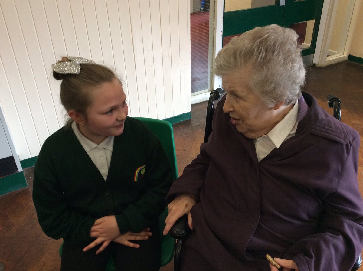 DeltaTheParks's tweet photo. 💚💚Our @TheParksY5class were absolutely today when residents from the care home visited. What a special afternoon. So proud💚💚 https://t.co/E4n66UjZXg