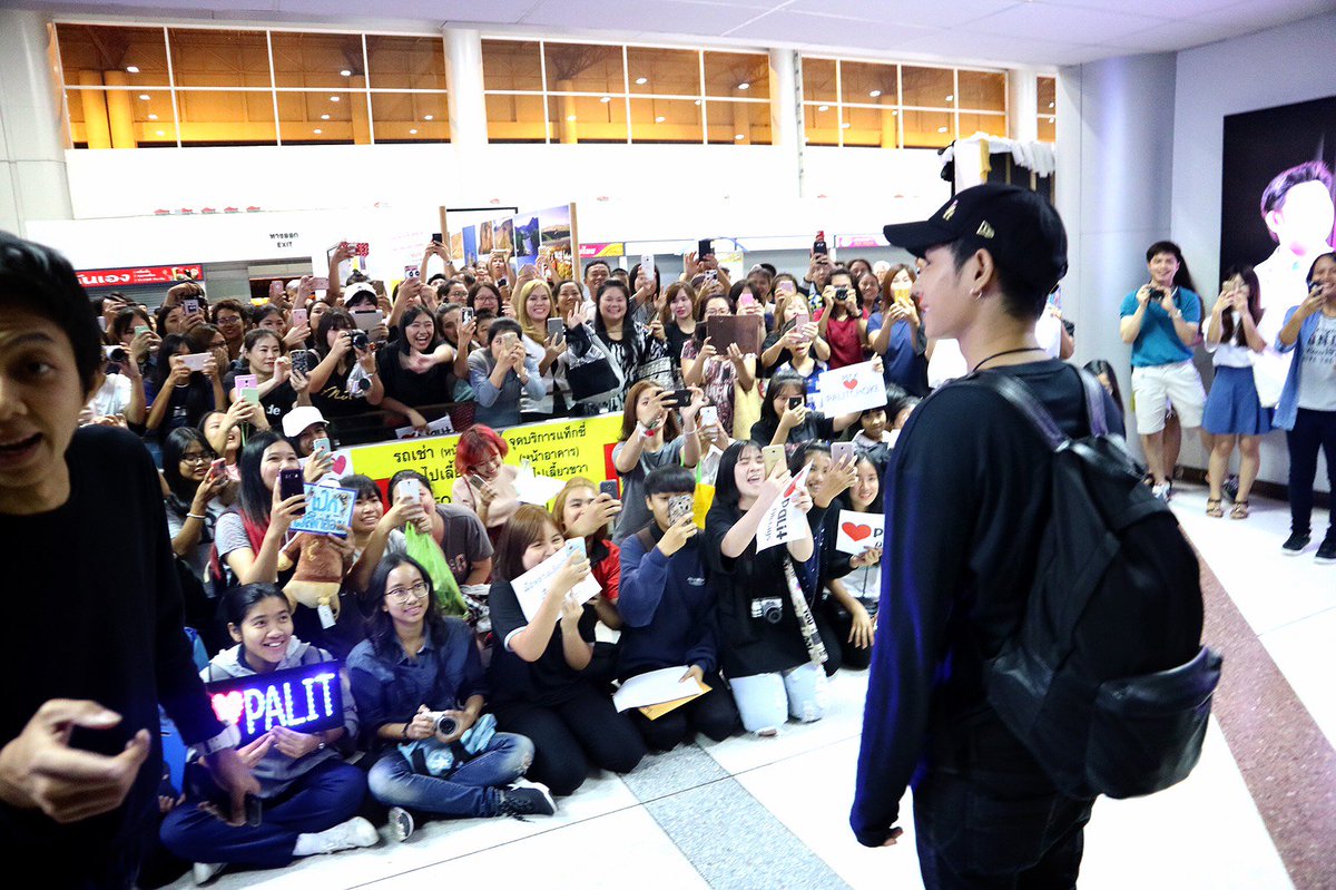 peckpalit's tweet photo. แฟนๆที่น่ารักชาวอุบลครับ ... https://t.co/Wg0ppuuyPb
